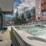 Apartament Invest - Z Prywatnym Jacuzzi I Sauna- Obroncow Pokoju 5