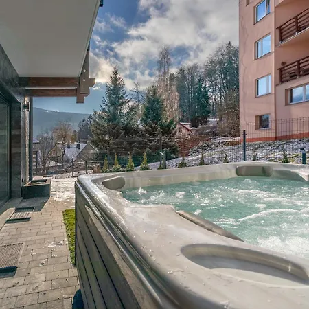 Apartment Invest - Z Prywatnym Jacuzzi I Sauna- Obroncow Pokoju 5